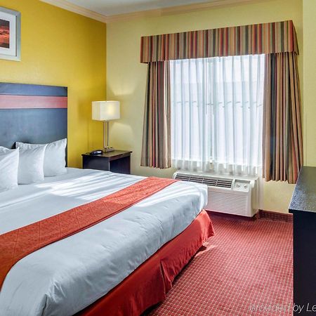 Springwood Suites Houston Iah - Beltway 8 Dış mekan fotoğraf