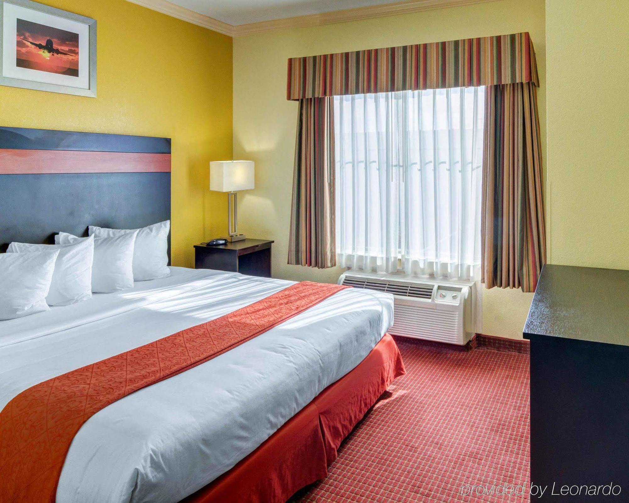 Springwood Suites Houston Iah - Beltway 8 Dış mekan fotoğraf